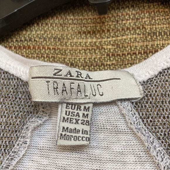 ZARA Traulific sleeveless linen blend tee with net detail - Picture 4 of 6